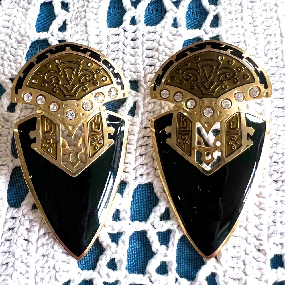Berebi LARGE African Shield vintage earrings, post for pierced ears EUC